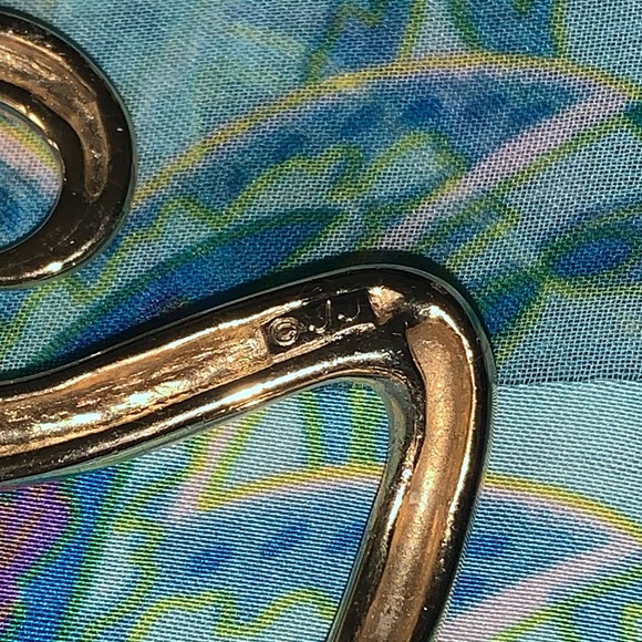 JJ Jonette Jewelry Gold Tone Swirl Brooch Pin - Picture 11 of 14